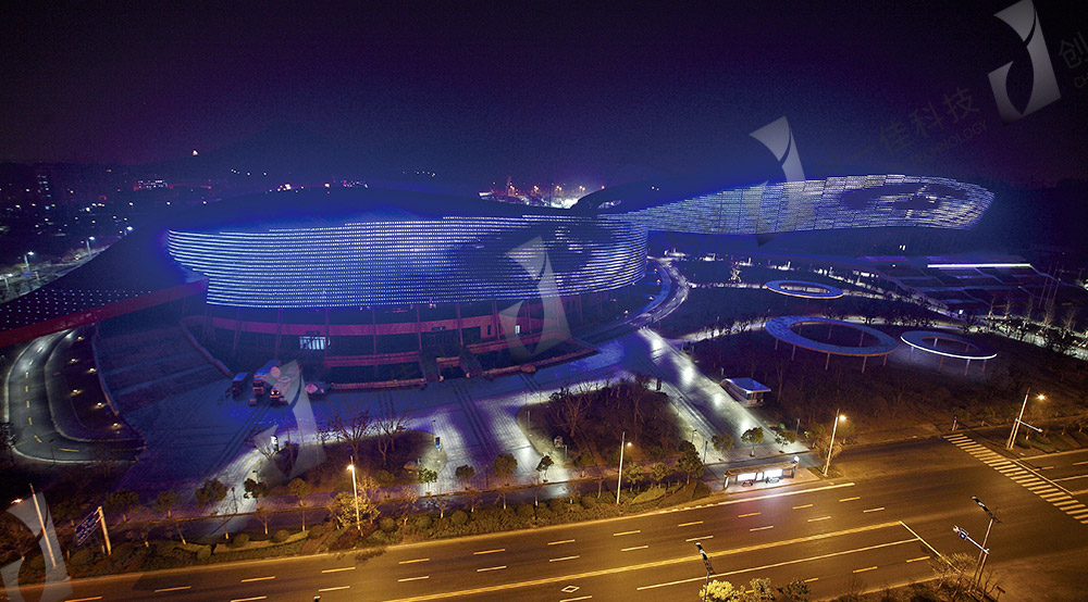 鎮(zhèn)江體育會展中心